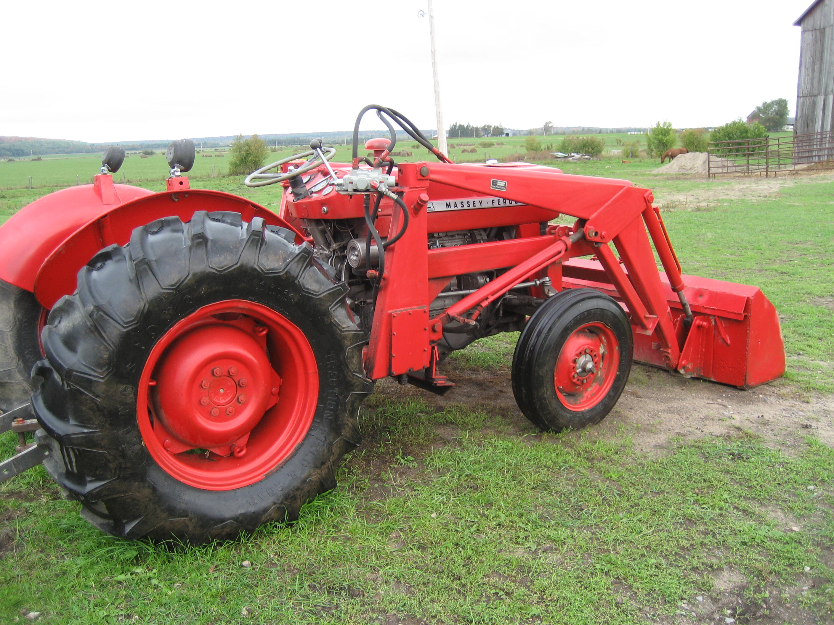 tractor.jpg
